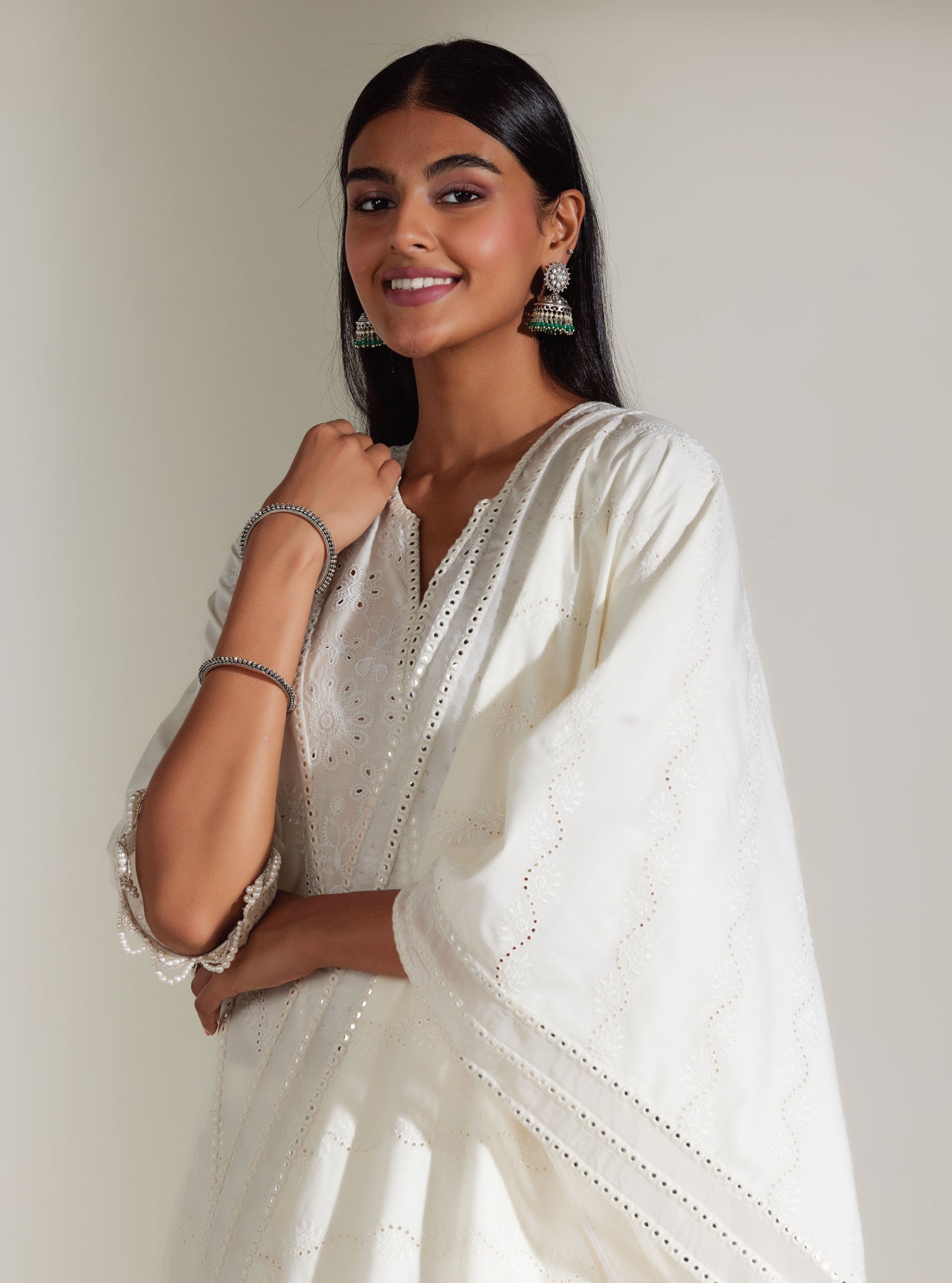 Mulmul Cotton Cara White Kurta With Mirror Gota White Pant