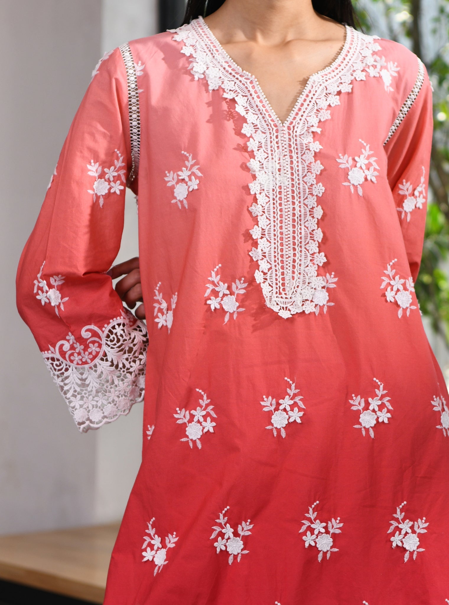 Mulmul Cotton Chapoli Red Kurta With Mulmul Cotton Chapoli Red Pant