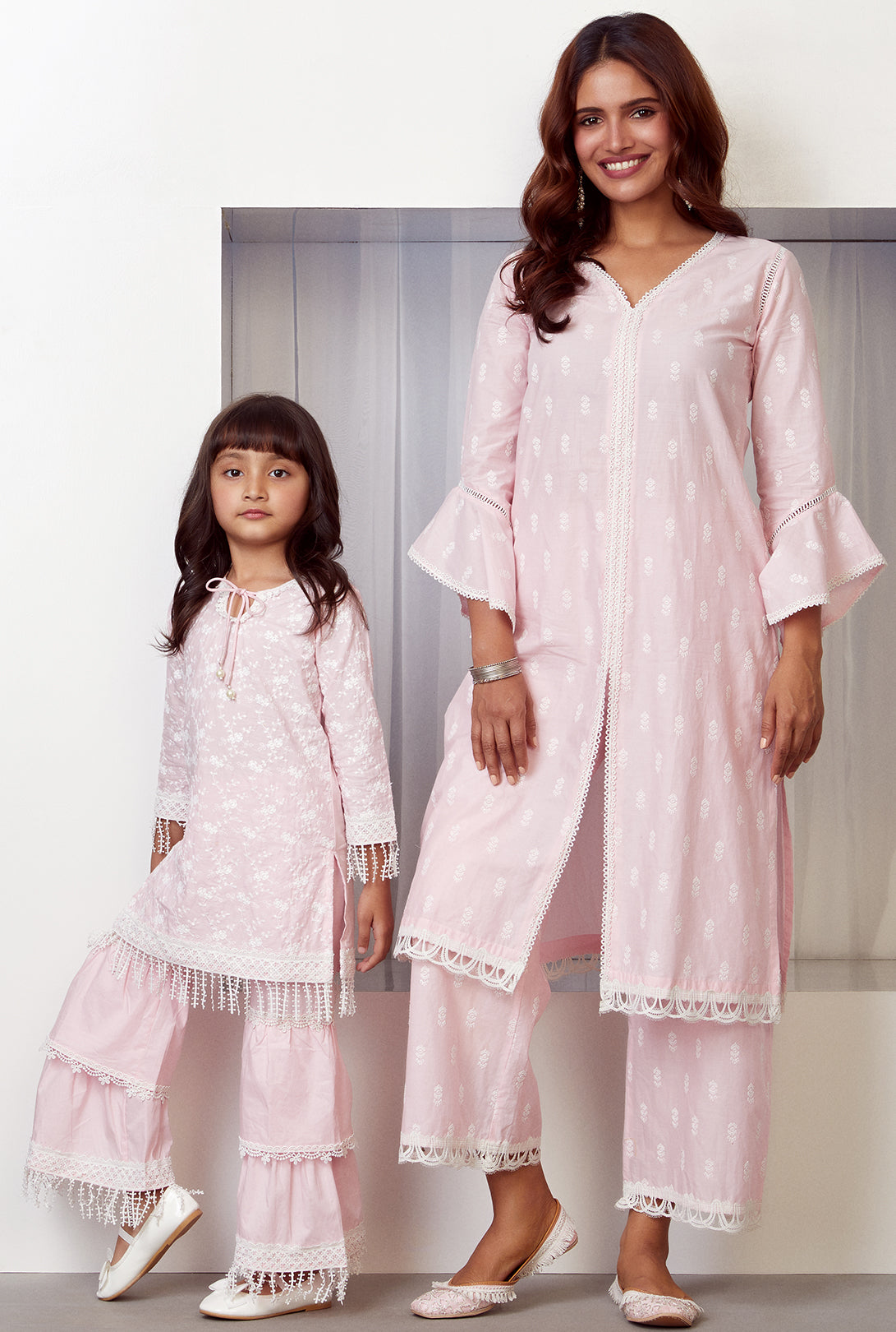 Mulmul Cotton Floret Kurta With Floret Pyajama