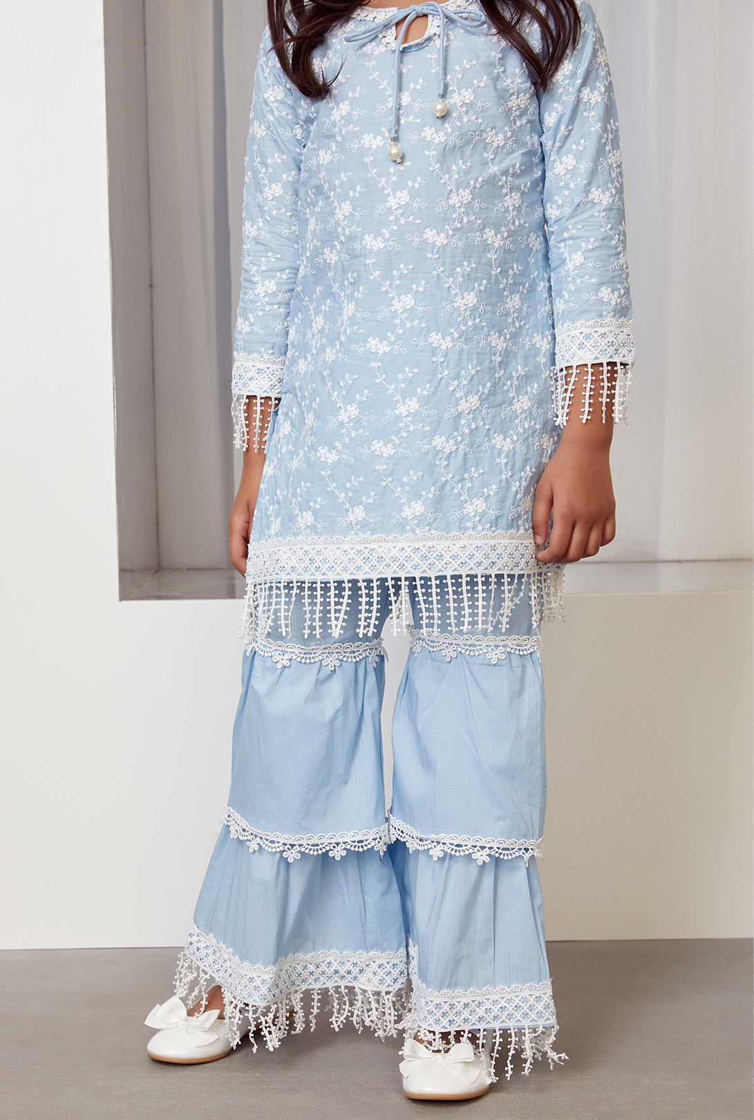 Mulmul Cotton Floret Kurta With Floret Pyajama