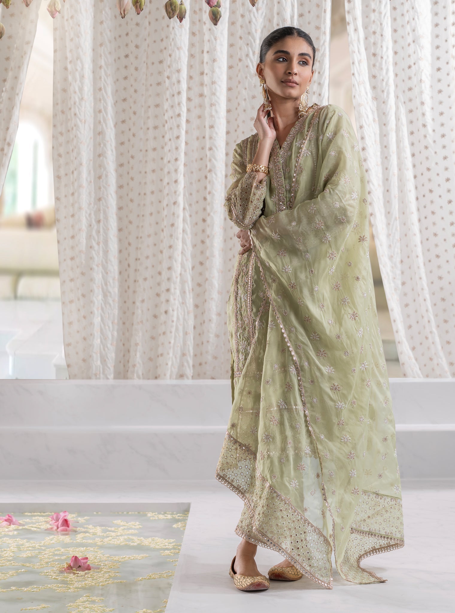 Mulmul Organza Ilahi Green Kurta With Mulmul Pima Ilahi Green Pant