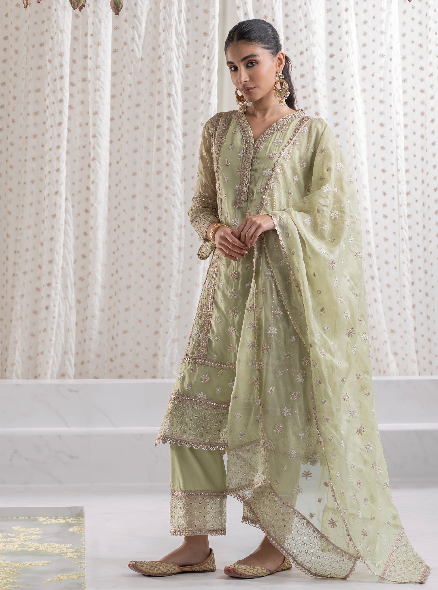 Mulmul Organza Ilahi Green Kurta With Mulmul Pima Ilahi Green Pant