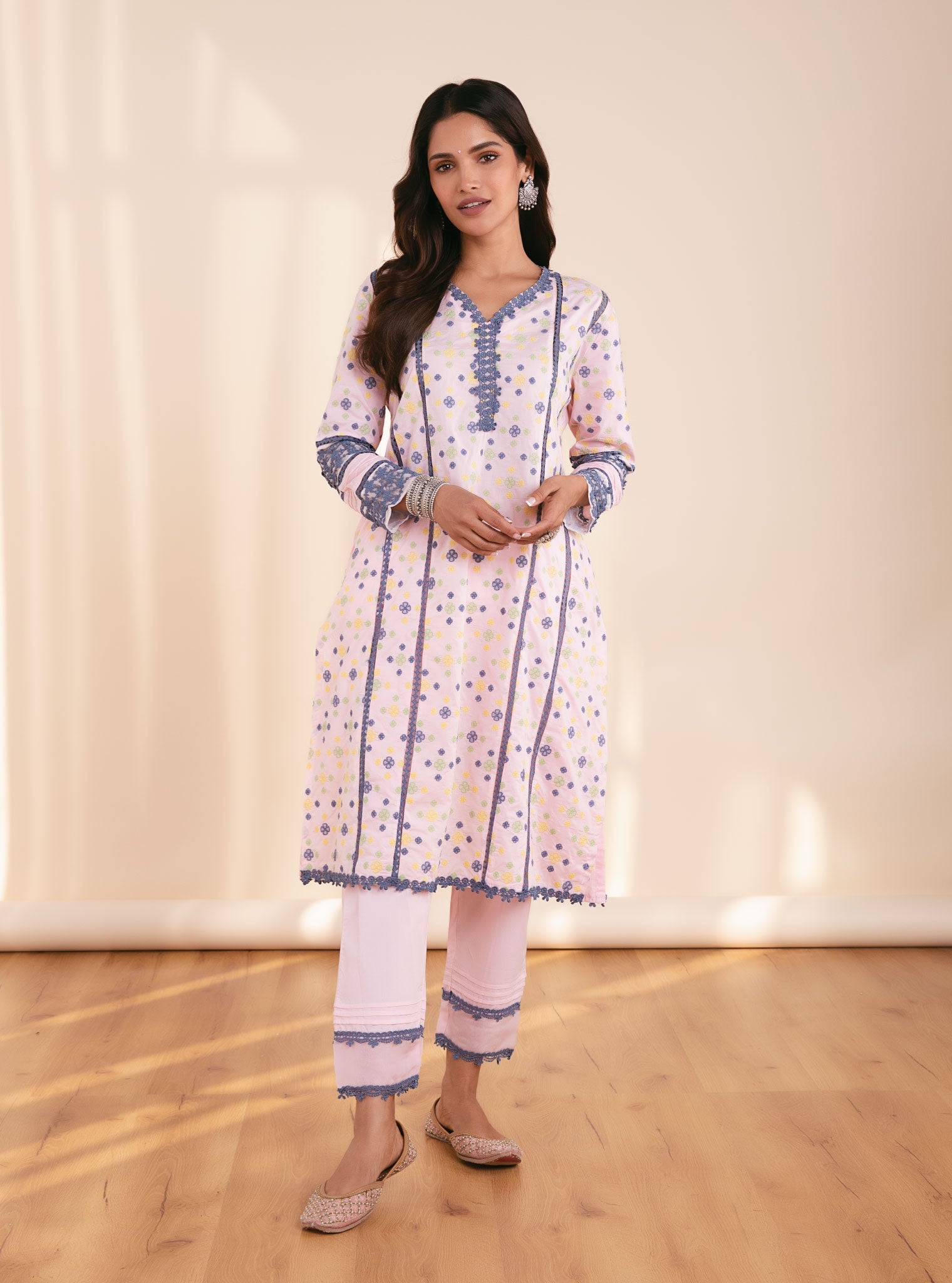 Mulmul Cotton Layla Pink Kurta With Layla Pink Pant