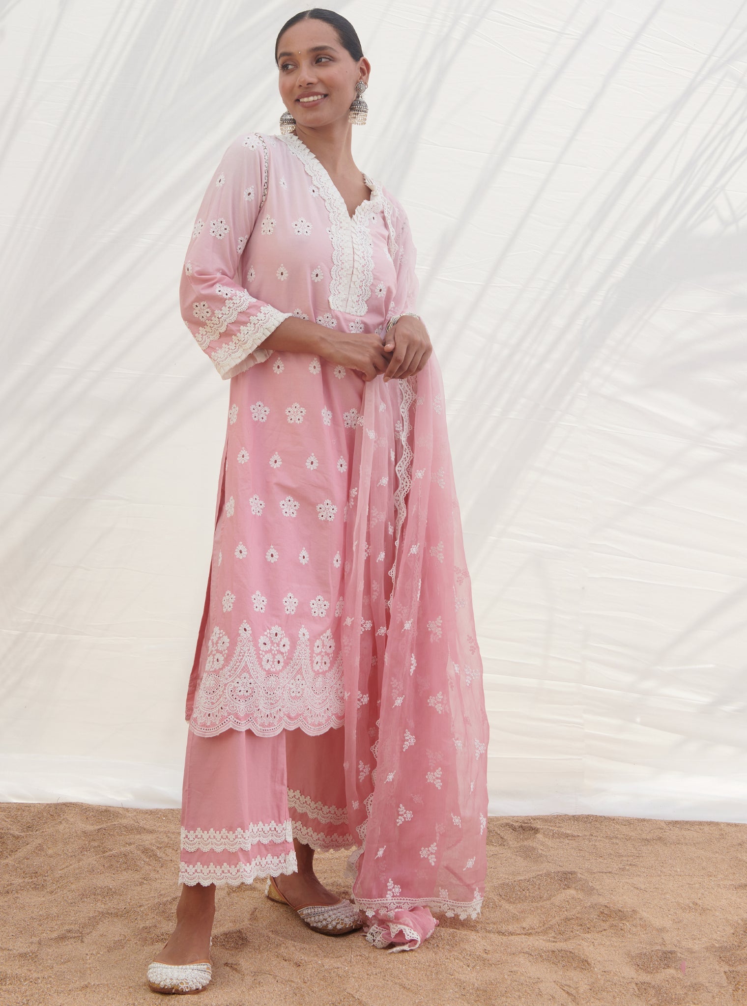 Mulmul Cotton Mandovi Pink Kurta With Mandovi Pink Pant