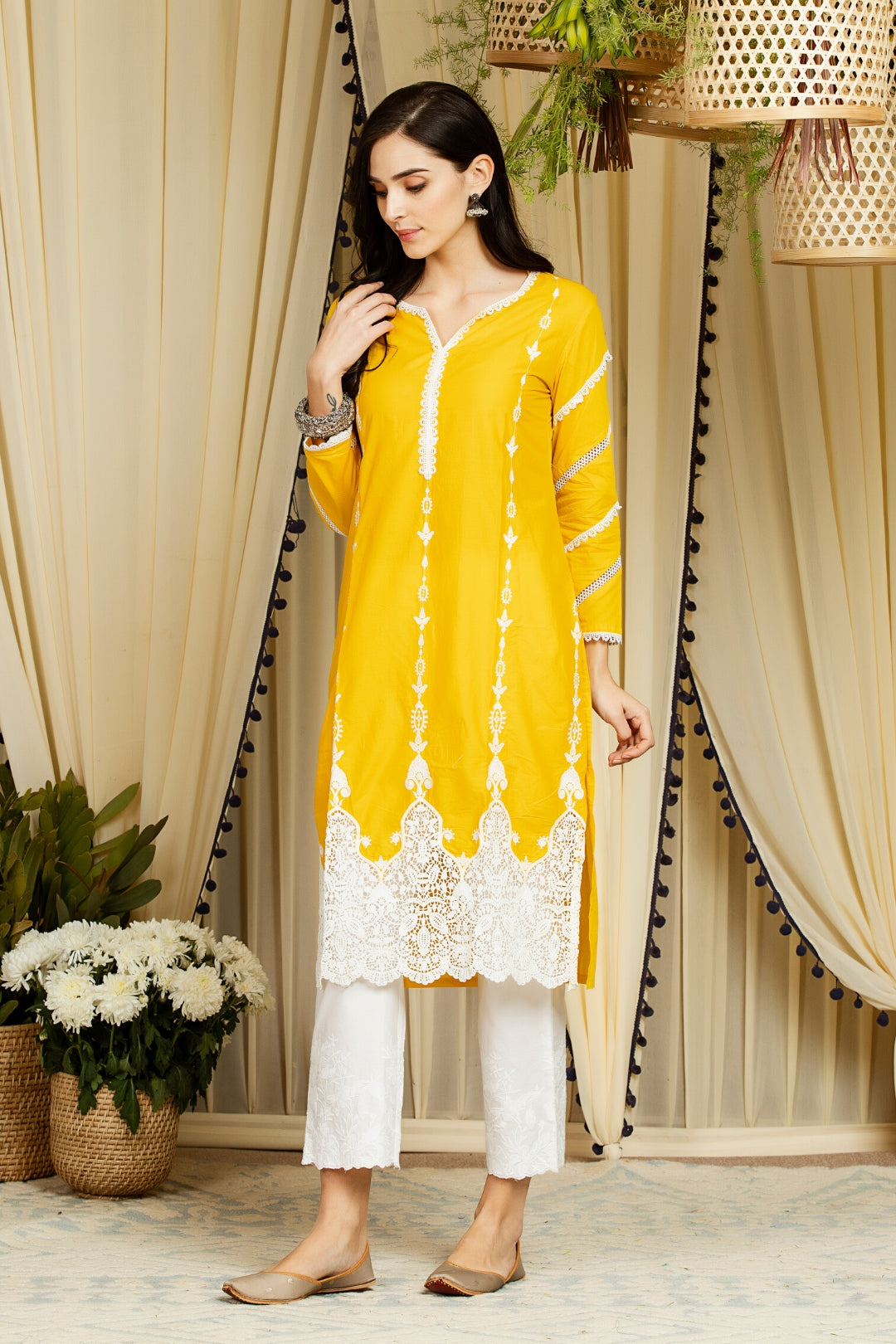 Mulmul Cotton Marcella Kurta With Floral Embroidered Pyajama