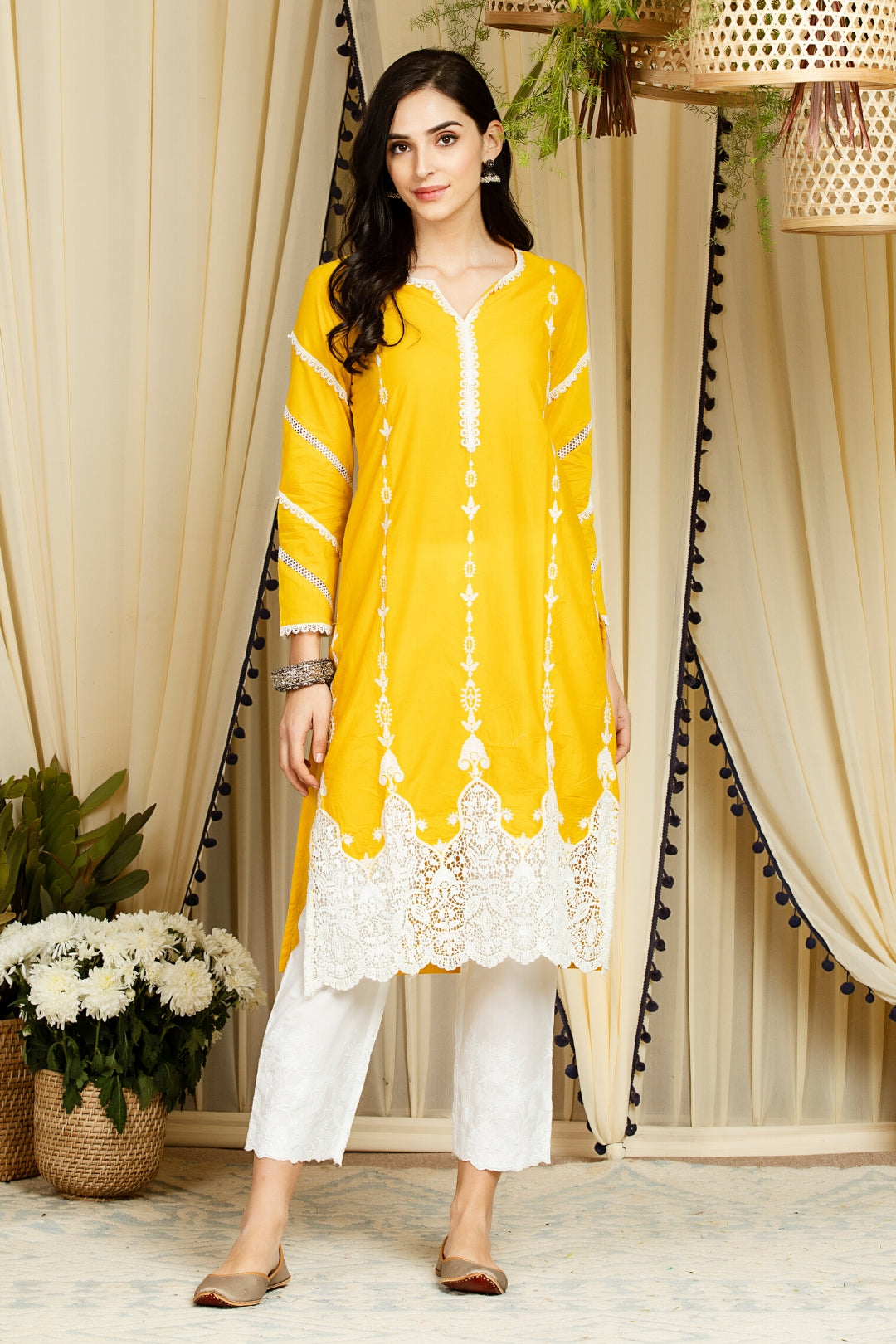 Mulmul Cotton Marcella Kurta With Floral Embroidered Pyajama