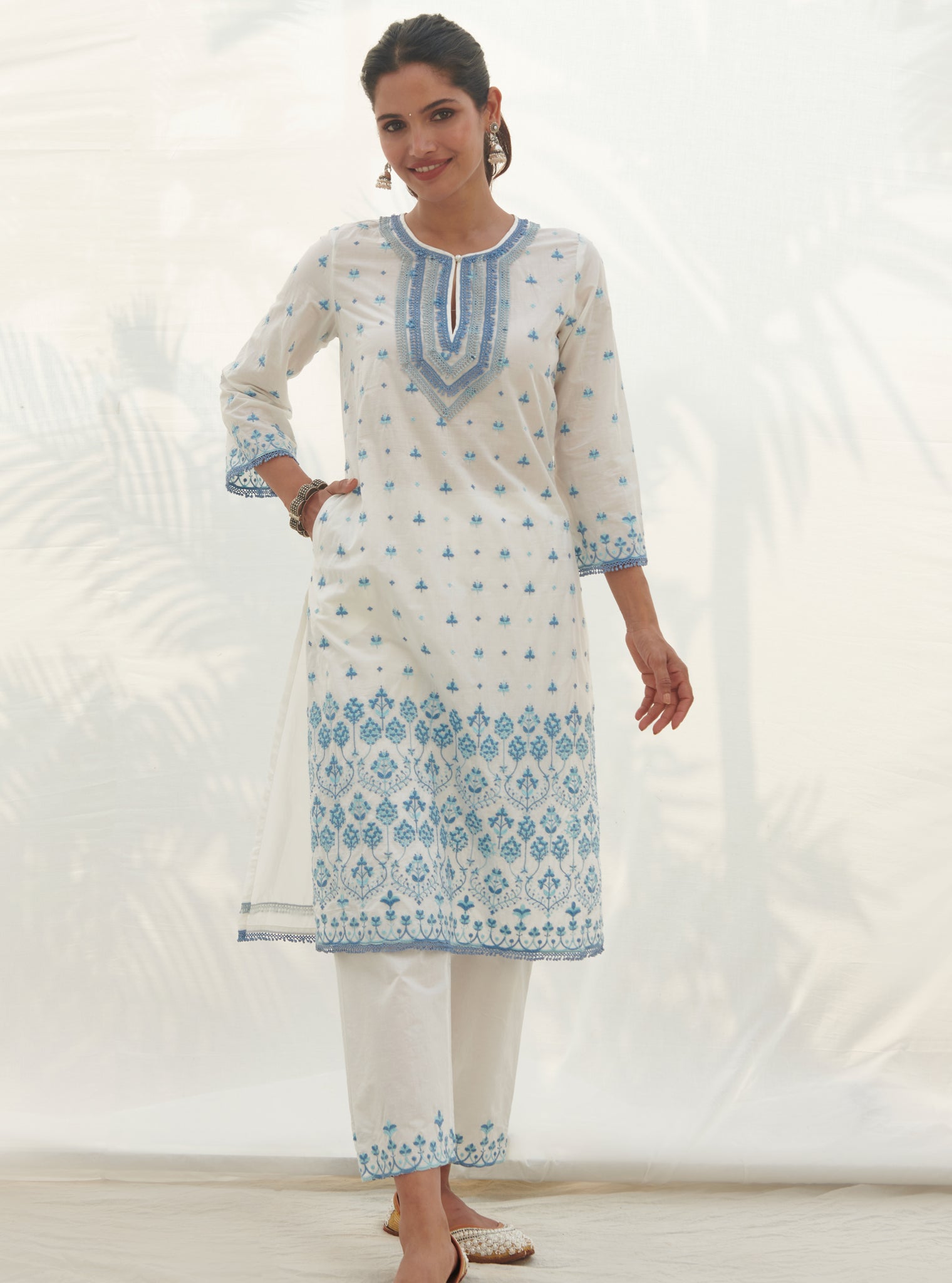 Mulmul Cotton Miramar White Kurta With Mulmul Cotton Miramar White Pant