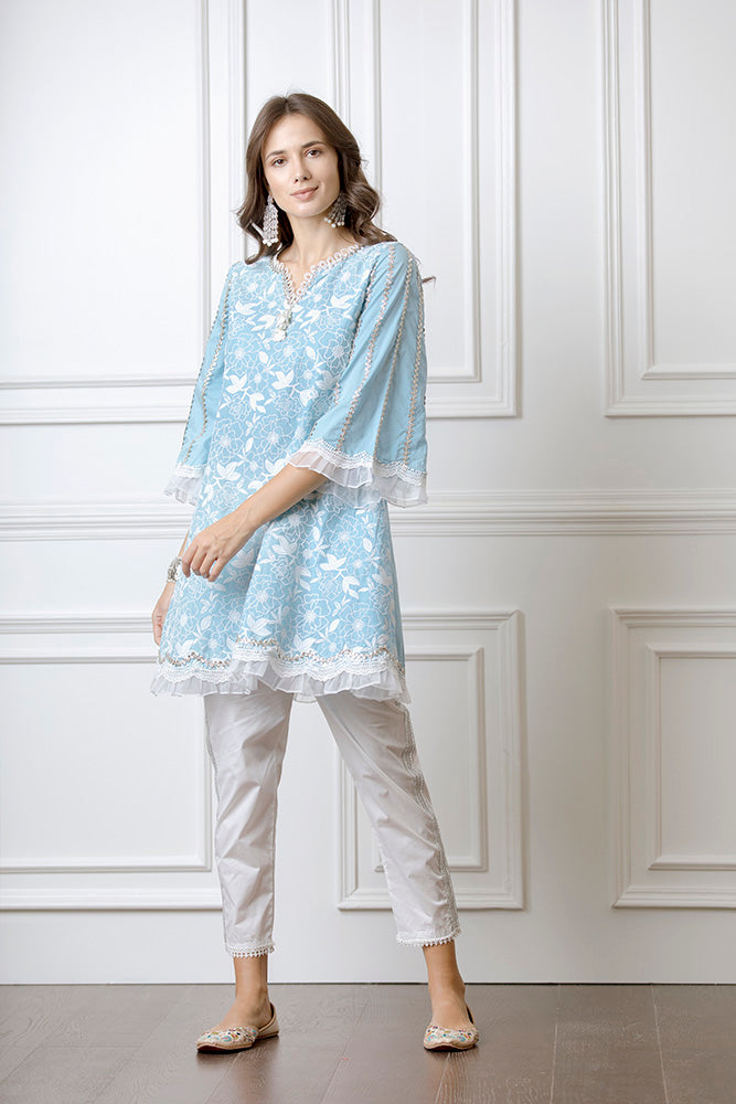 Mulmul Hana Turquoise Kurta with Gota Stripe Pyajama