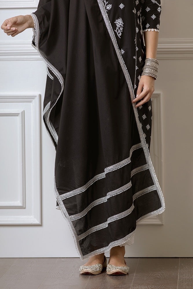 Mulmul Rue Black Kurta with Floral Embroidered Pyajamas