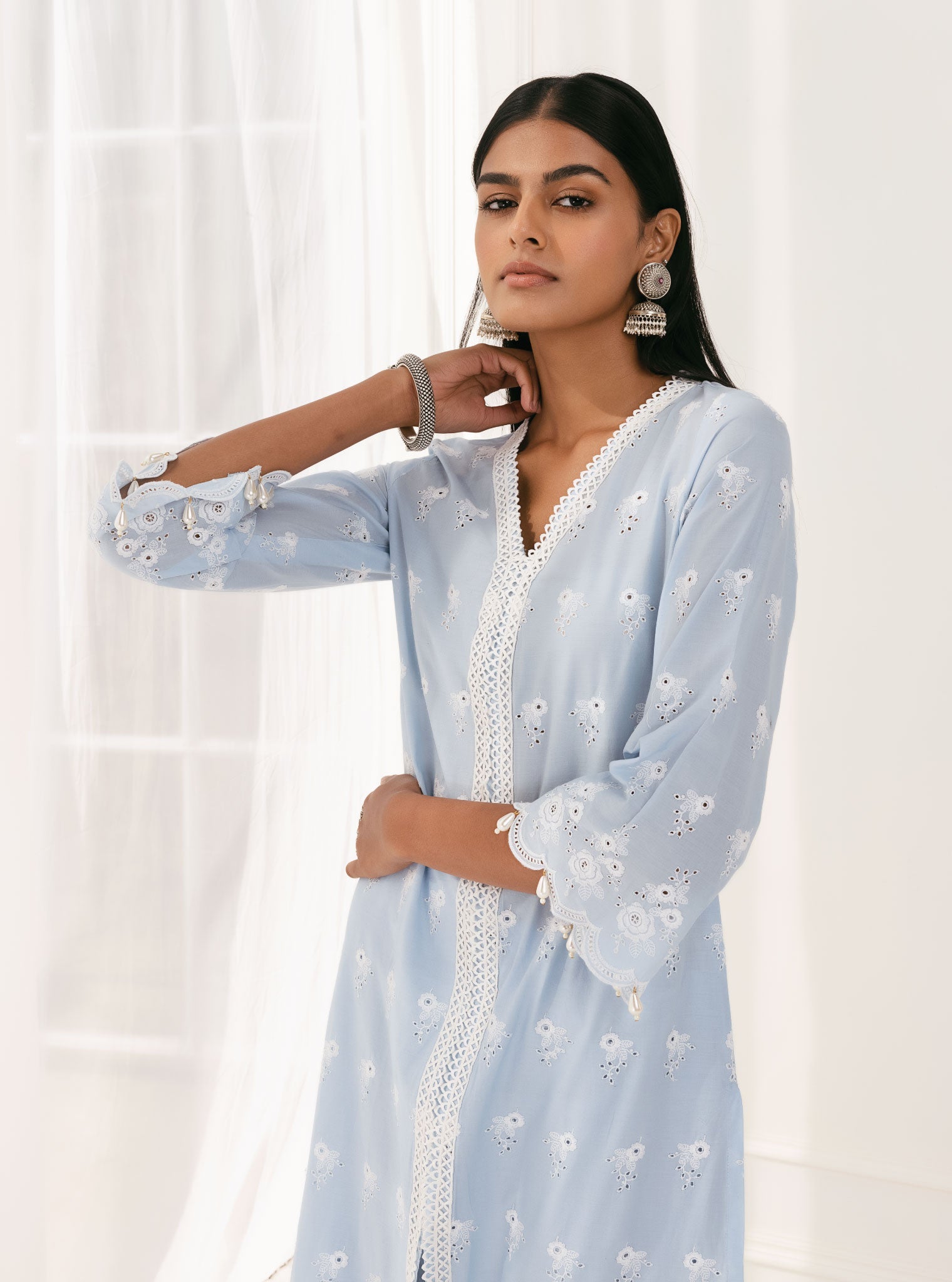 Mulmul Cotton Nitoi Blue Kurta With Nitoi Blue Palazzo