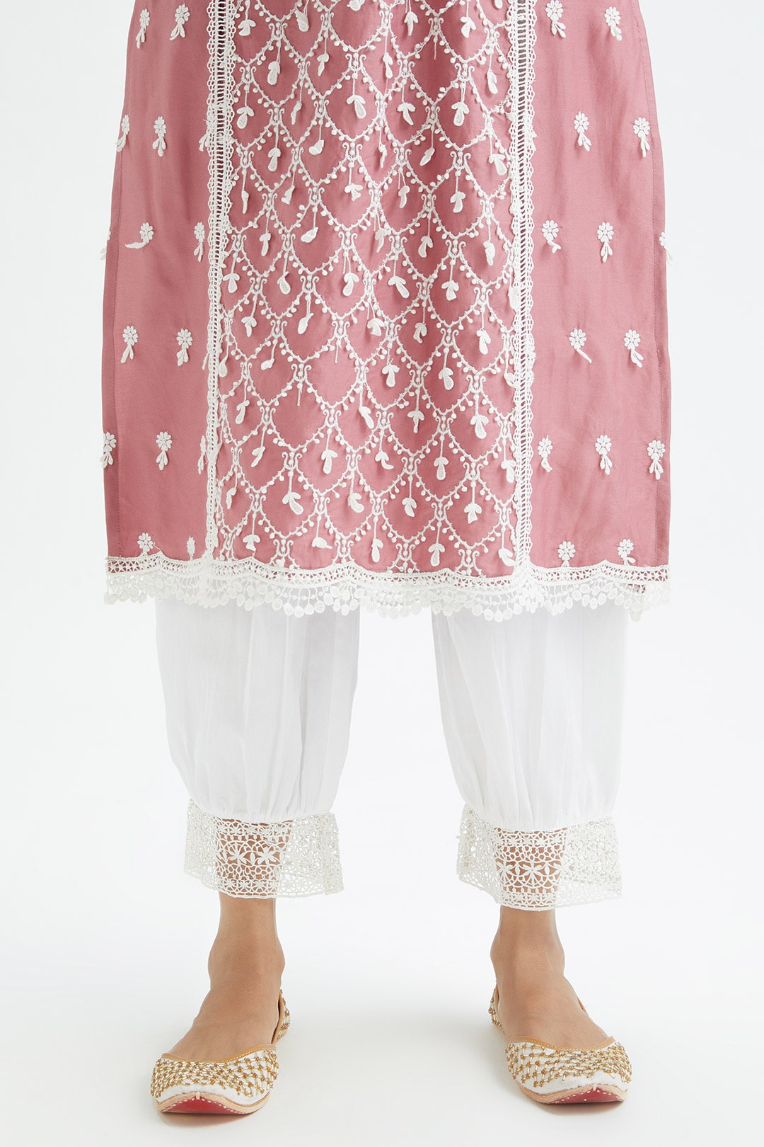 Mulmul Supima Satin Ollie Mauve Kurta With Lax Harem White Pant