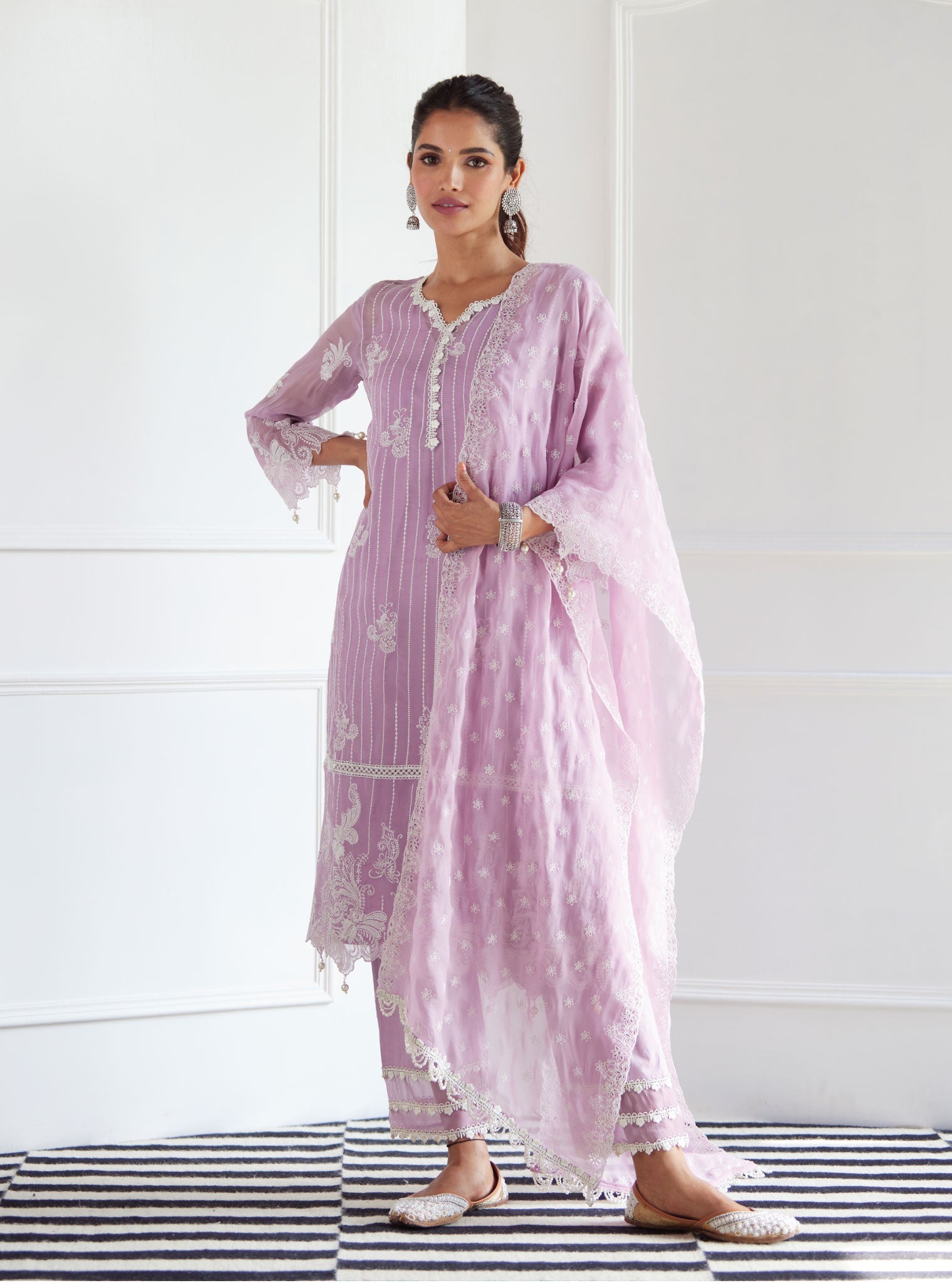 Mulmul Organza Reece Lilac Kurta With Mulmul Cotton Reece Lilac Pant