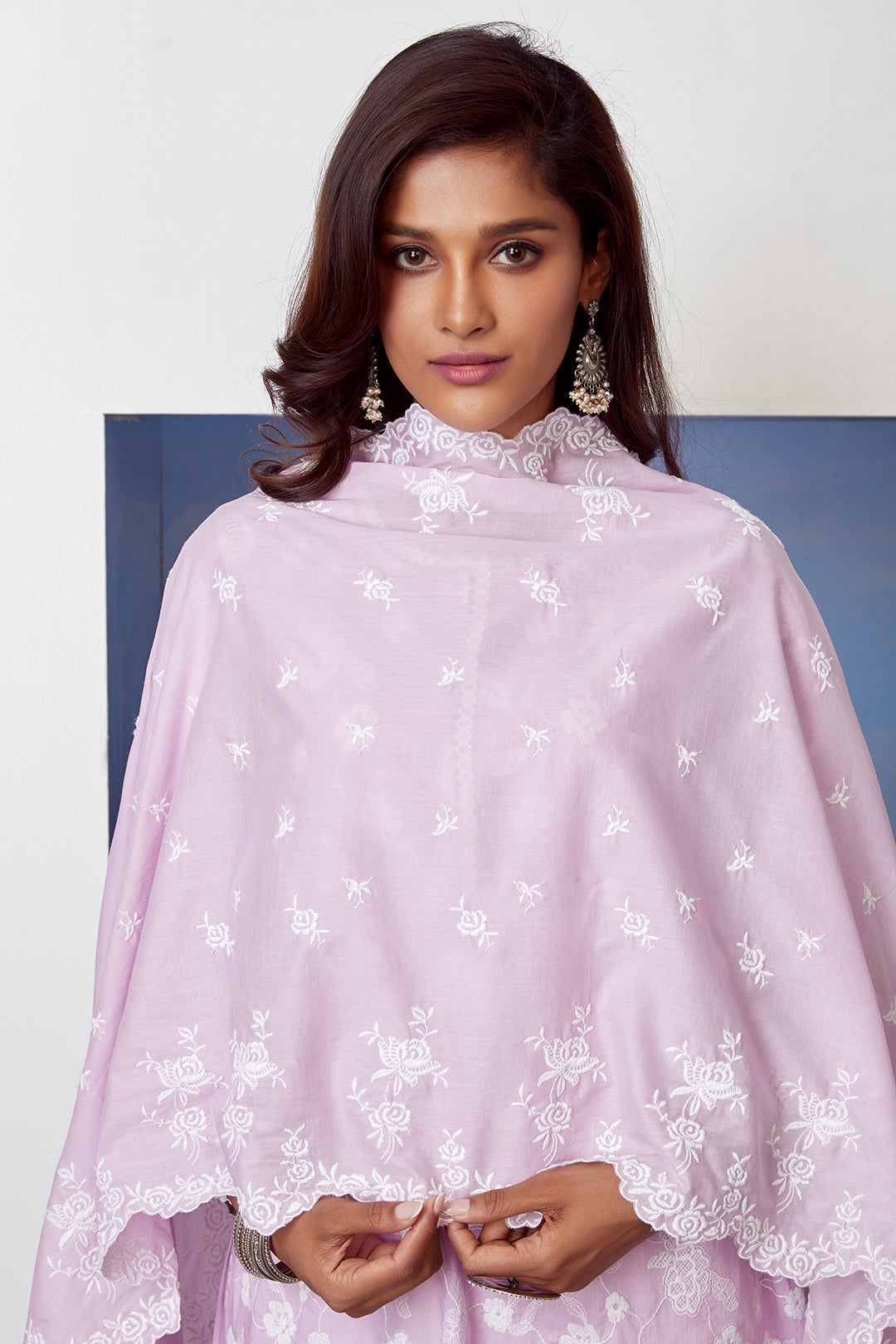 Mulmul Cotton Sonet Lilac Kurta With Two Lace White Palazzo