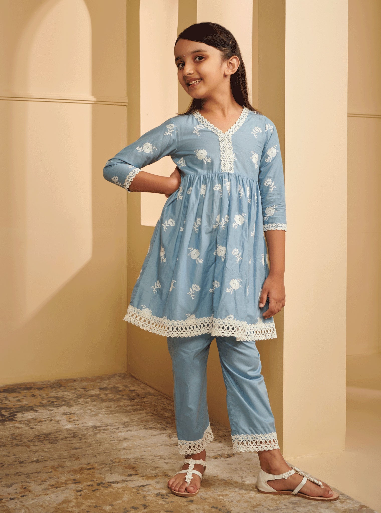 Mulmul Cotton Zuari Blue Kurta With Zuari Blue Pant