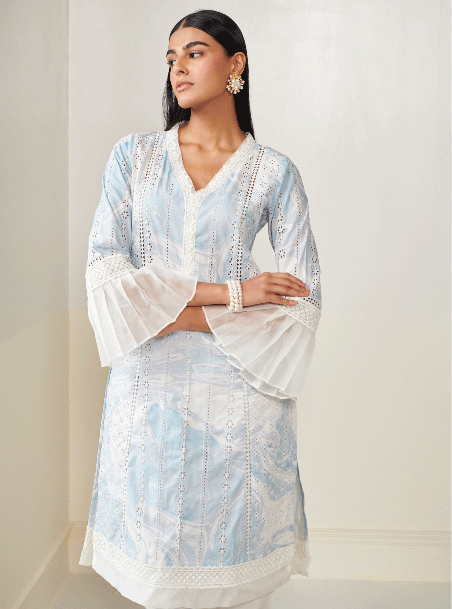 Mulmul Cotton Ollin Blue Kurta With Mulmul Cotton New Pintuck White Pant