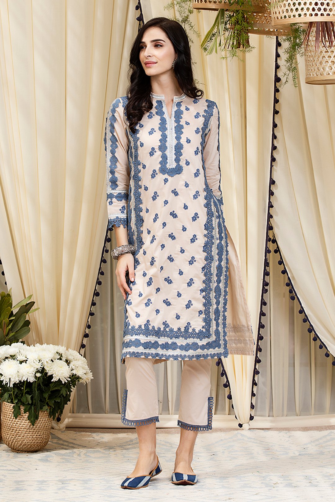 Mulmul Cotton Daniella Kurta With Slit pyajamas