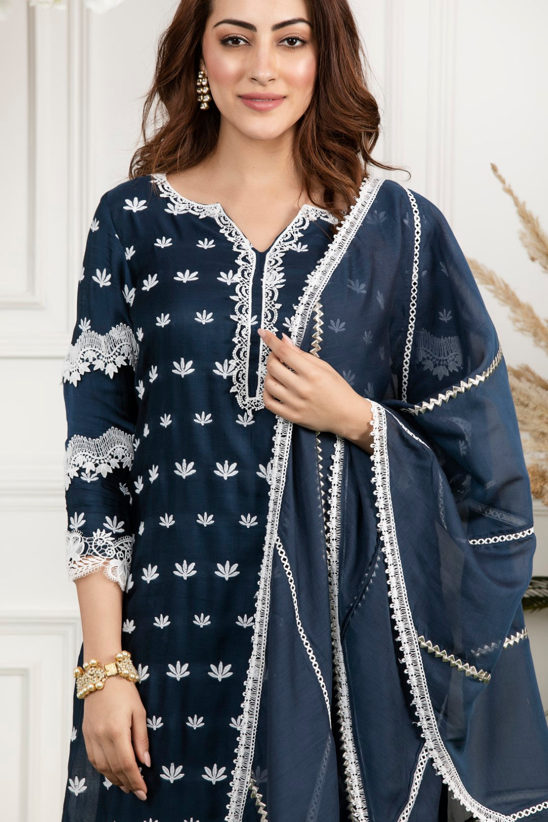 Mulmul Water Lilly Kurta With Front Pleated Pyjamas