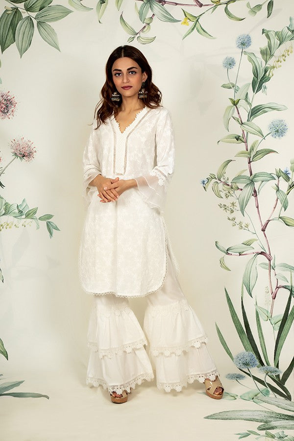 Daisy Kurta and Lace Garara