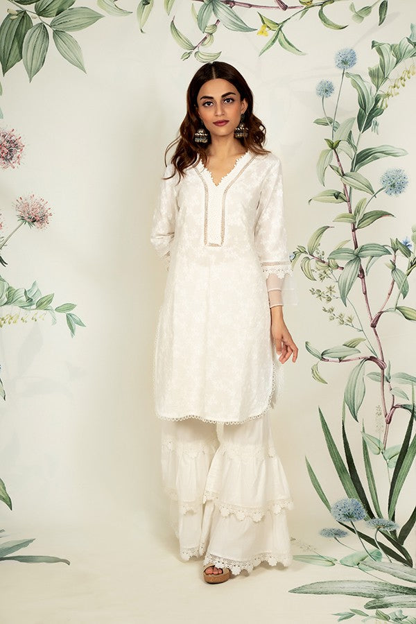 Daisy Kurta and Lace Garara