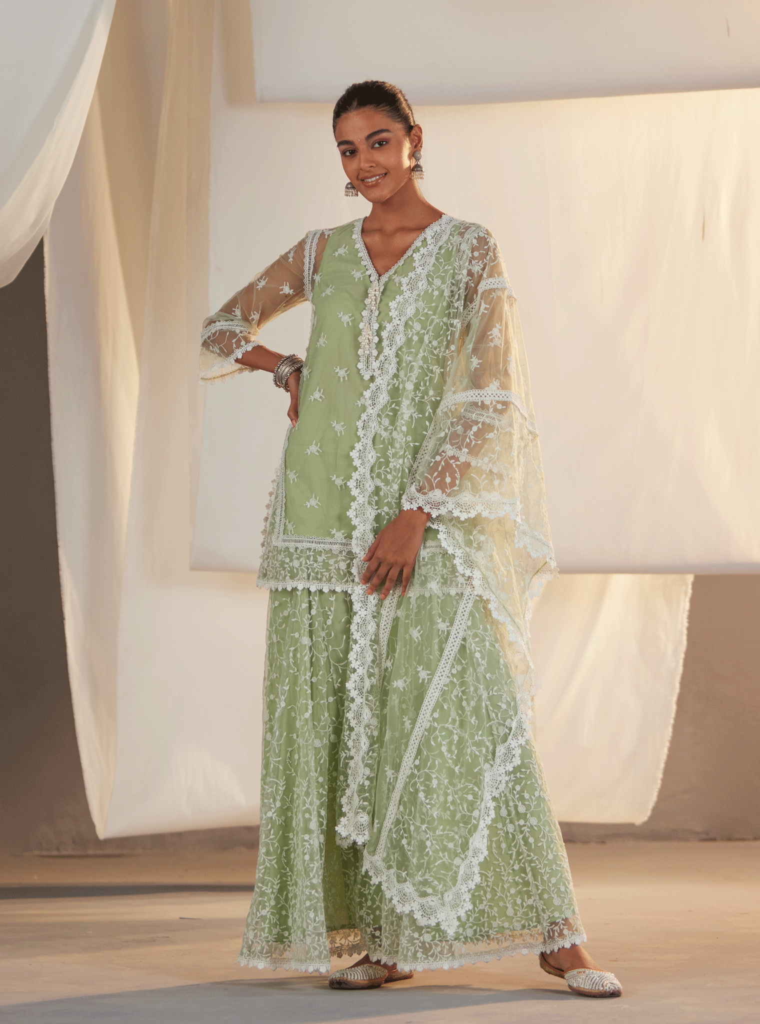 Mulmul Net Odyssey Green Kurta With Odyssey Green Sharara