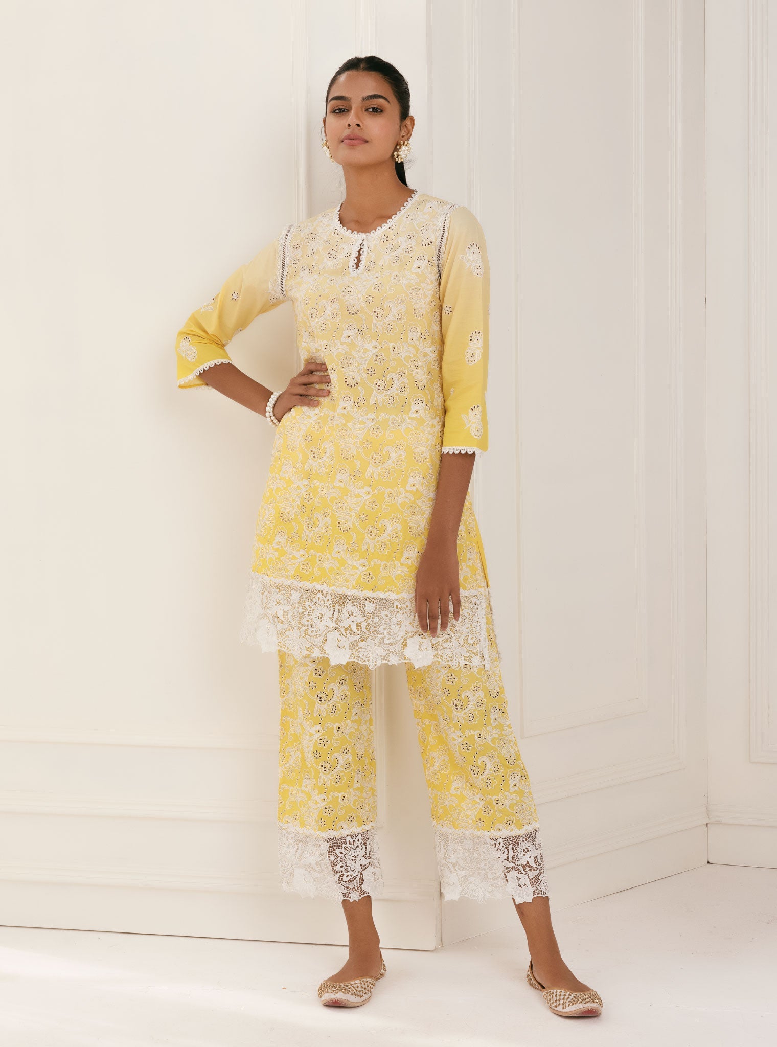 Mulmul Cotton Tista Yellow Kurta With Tista Yellow Palazzo