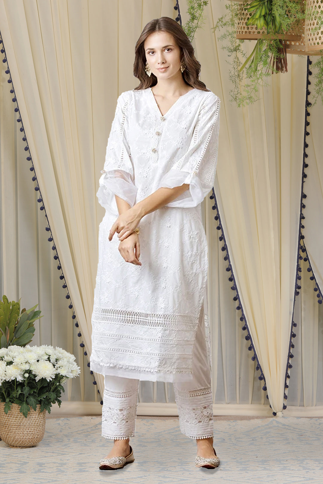 Mulmul Viola White Kurta With New Pintuck Pyajama